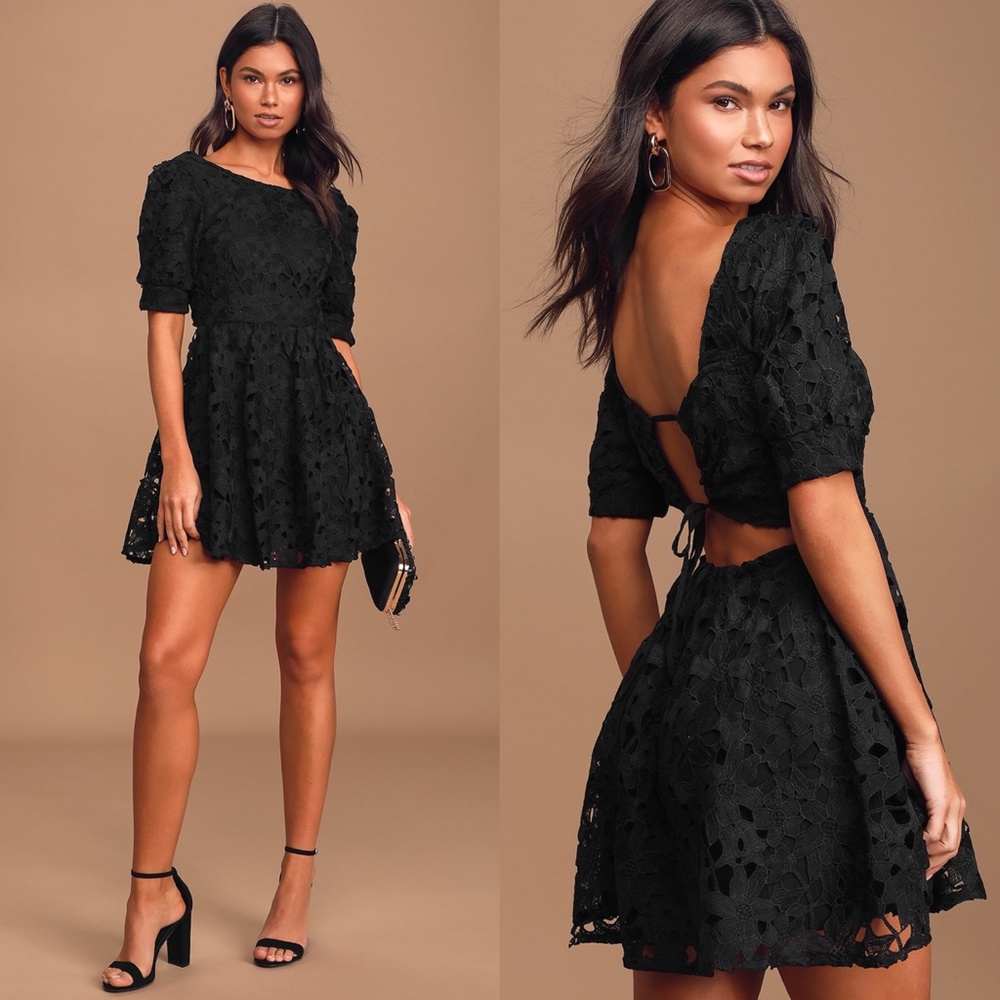 NEW LULUS For a Moment BLACK Crochet LACE Cutout Back MINI Skater COCKTAIL DRESS